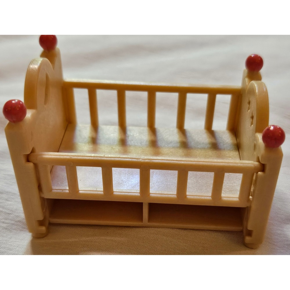 Calico Critters Sylvanian Families Miniature Baby Crib Tan Nursery Furniture